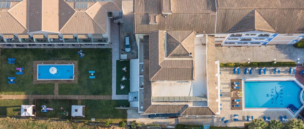 Hotel Petros チィリヴィ エクステリア 写真