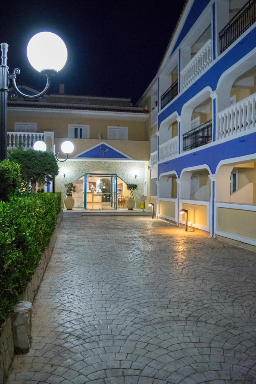 Hotel Petros チィリヴィ エクステリア 写真
